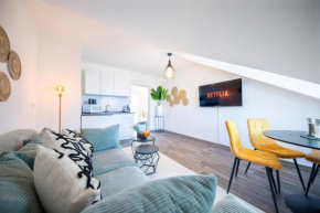 nestup - Zentrales Apartment mit Boxspringbetten, Smart-TV und ausgestatteter Küche